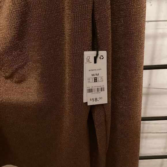 A.C.W Tie Front Crop Top B259 - Picture 2 of 3